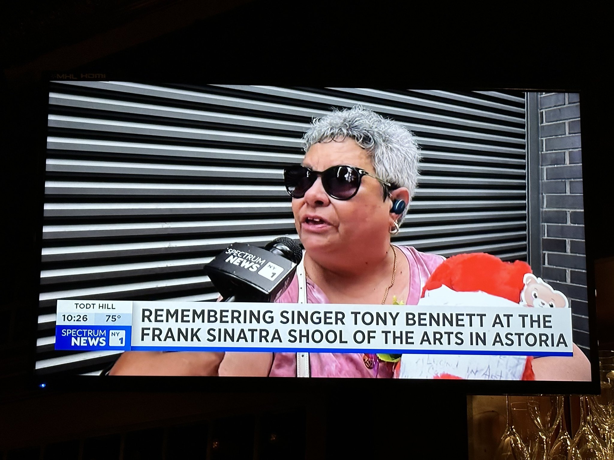 Sam e antar on twitter memo to ny1 please learn how to spell what