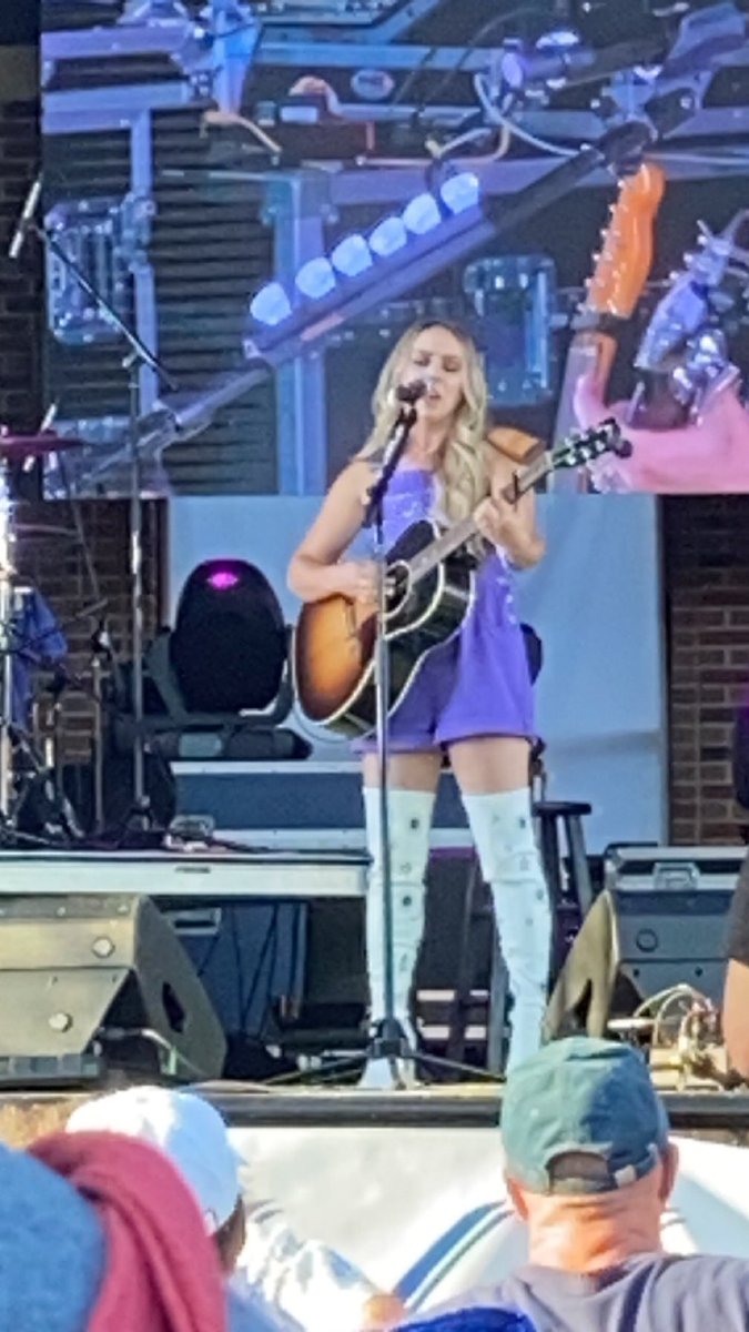 Samantha Jankowski tweet media