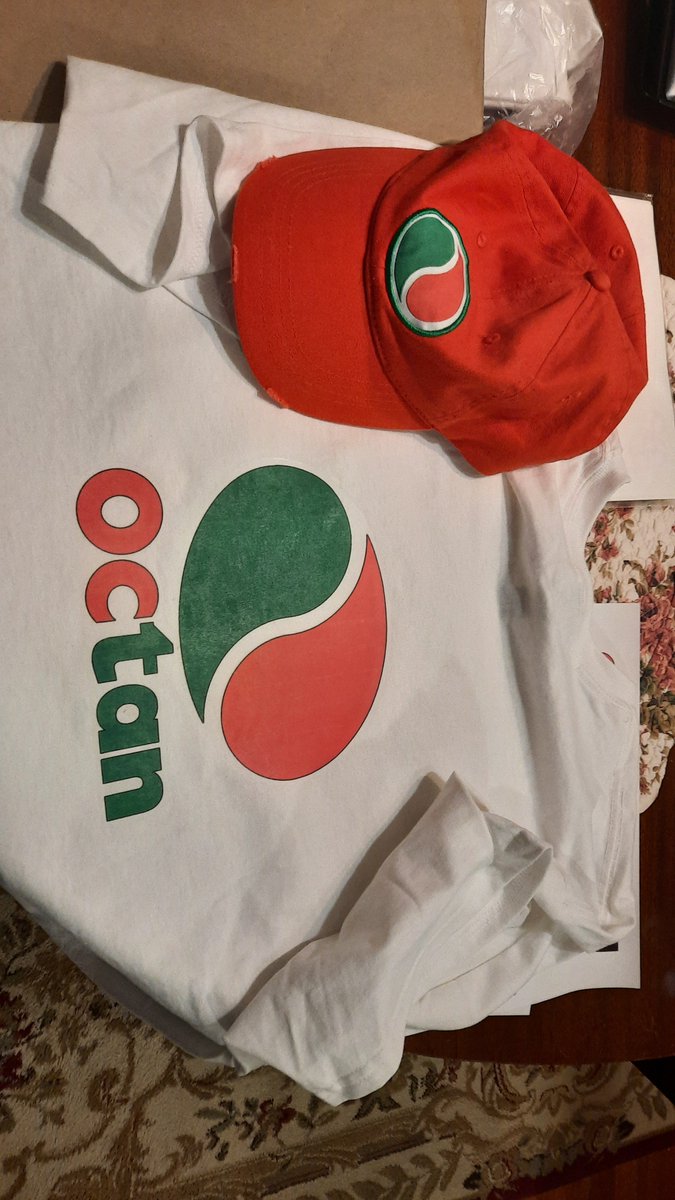 PlayingwithEcho's tweet image. Hey, @LEGO_Group and @LEGO_Group_JP, I got to cosplay as #Octan man at the @Pittsburgh #pvgp. Would Mr. Business approve? XD 
#lego #afol  #shell #bp