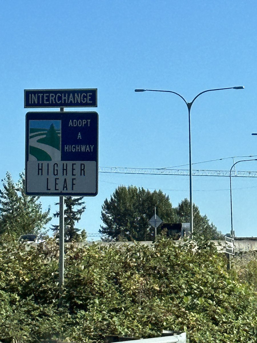 booganim's tweet photo. Only in WA state https://t.co/6ch0HFGI0y