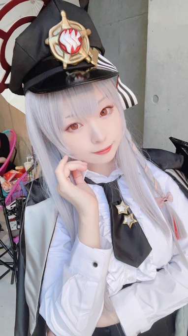 ブルーアーカイブ 黒舘ハルナのコスプレをしました! 衣装頑張ったね〜〜  #0722美食研全員集合