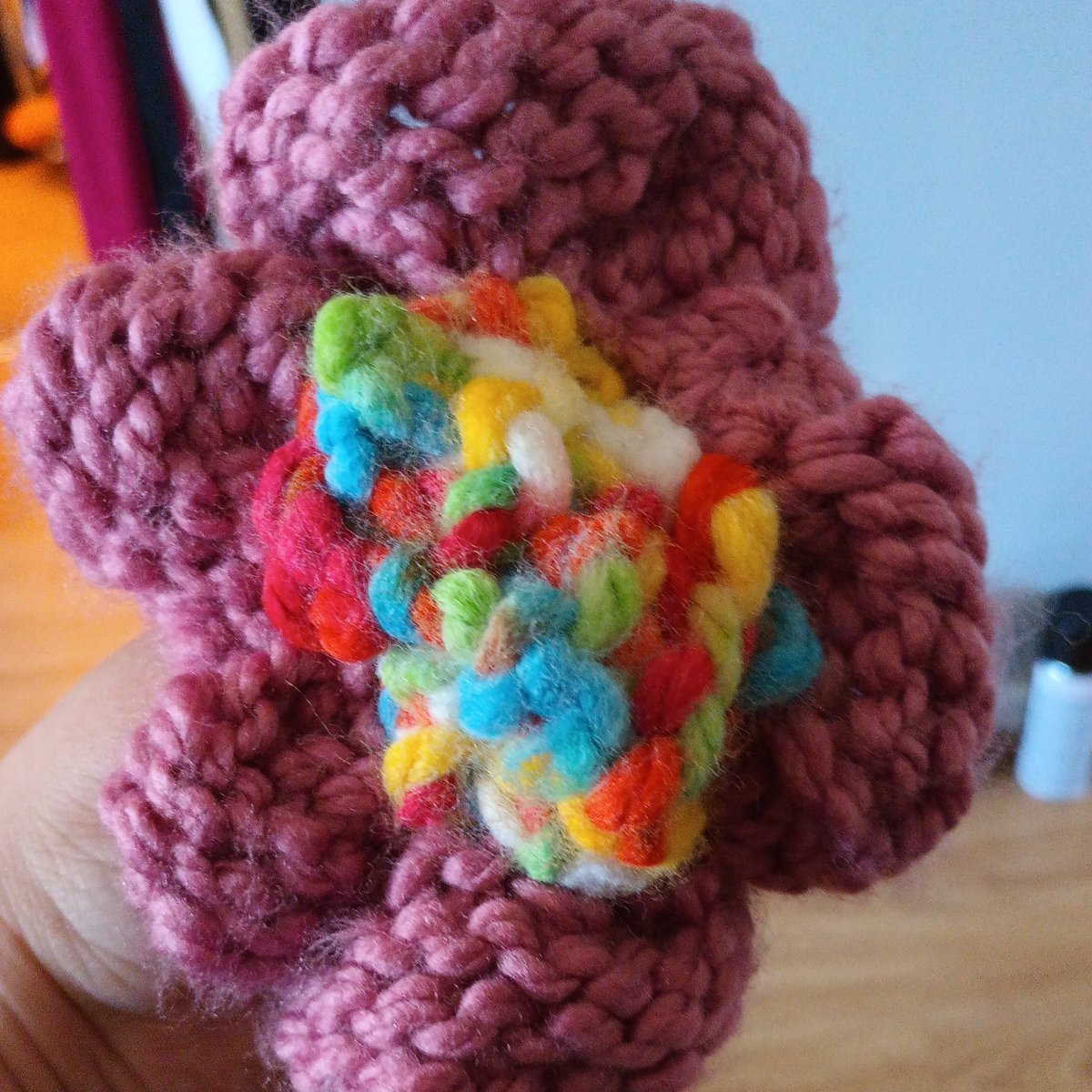 LucoaMaid's tweet photo. Recently started knitting. Here's a flower I hand knitted following a YouTube tutorial! https://t.co/nElrNGAI5C