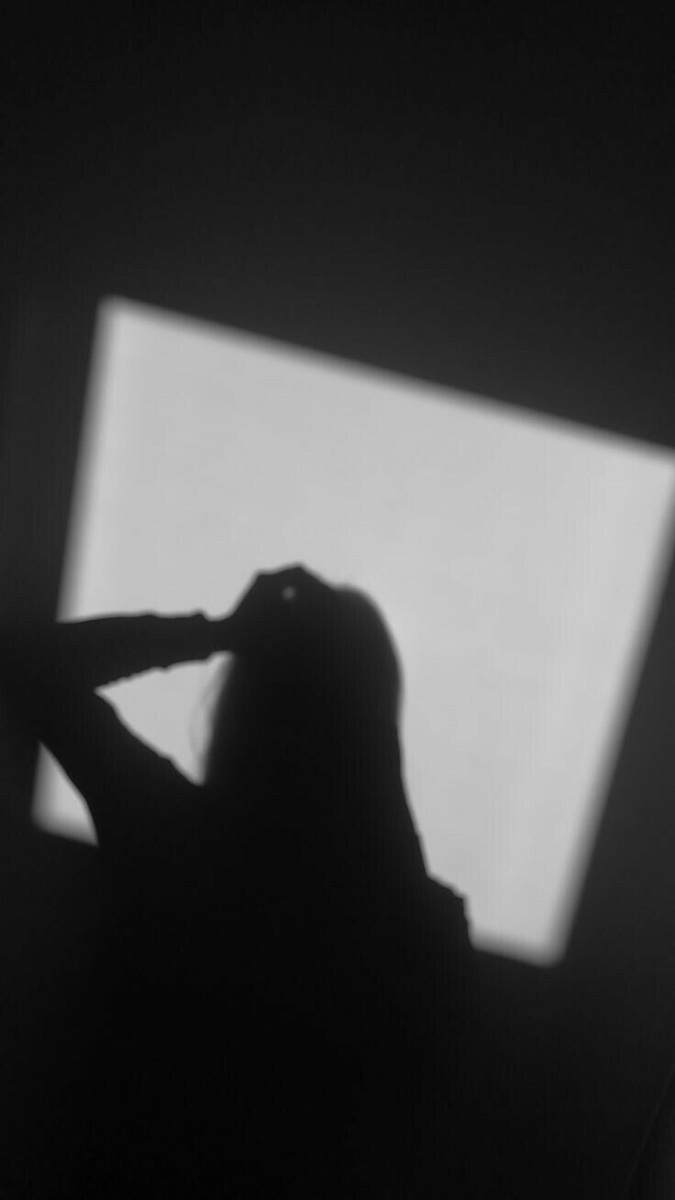 princess_evya's tweet photo. widows and windows
bounded together by vile
serendipity
#only8words #haiku #HaikuSaturday #TodayIWrite #haikuhorrorprompt #haikuchallenge #poem #poetry https://t.co/vOUc6G53LK
