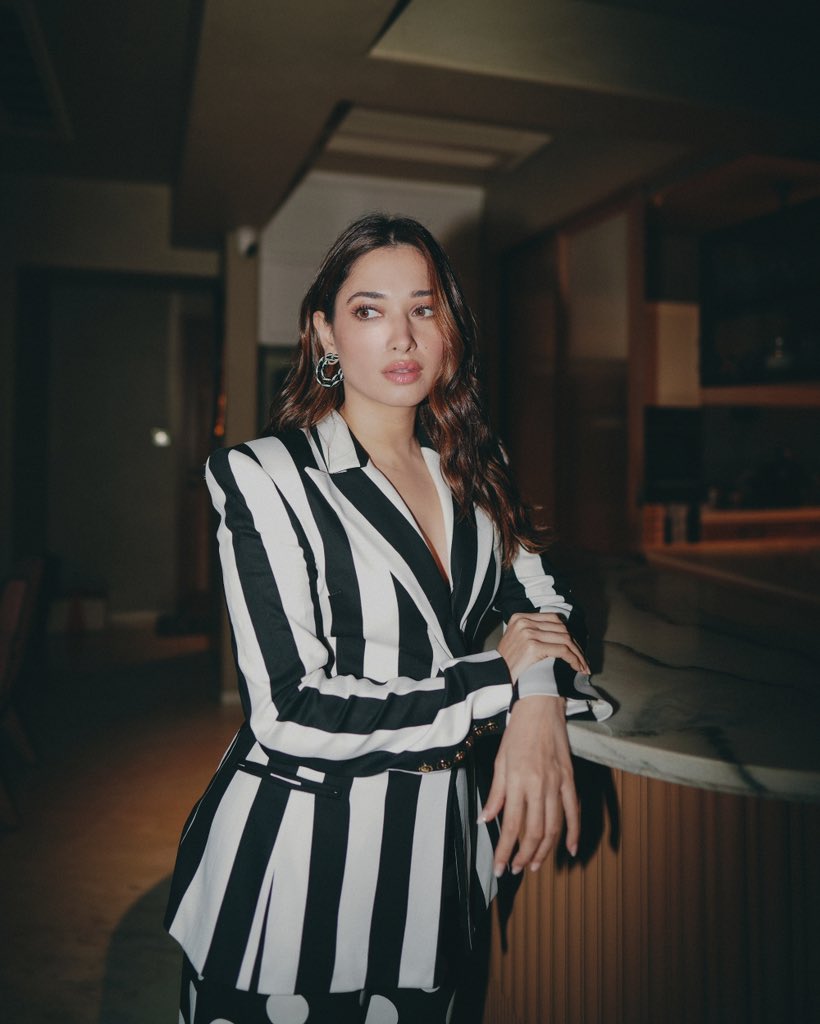 2Pentertainment's tweet photo. #Tamannaah #TamannaahBhatia #Pentertainment https://t.co/x0Sh7DcDDY