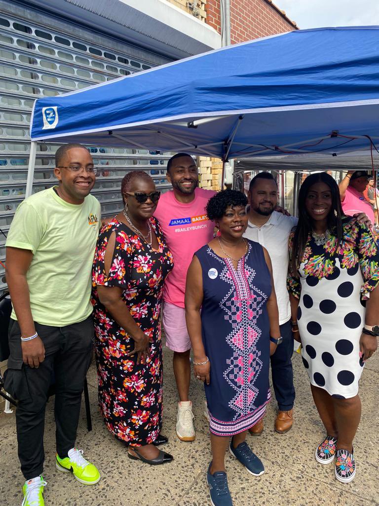 BPGibson2025's tweet photo. Great afternoon at Senator Jamaal Bailey’s Annual Summer BBQ, with my Colleagues and Friends! Thanks to the #BaileyBunch and our community partners for all of your efforts and work! #Bronx https://t.co/JprRH84Onx
