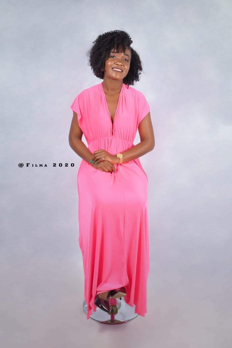 Stevemulwa9's tweet photo. Good morning sister 💖
@MmboneMercy1  naipeperushia ndani ya Simba cement staff bus 🚌 nikielekea kazin niraushuie family yangu wife Angela daughter Esther Ndunge na My son John hapo kitengela waelekee kanisani pale Christ pinnacle kitengela ⛪
@Milele_FM
#MileleGospelSunday https://t.co/ayTCigkrUw