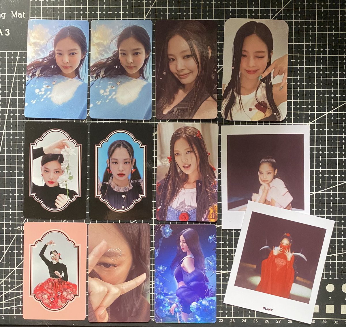 giancart4u's tweet photo. wts/lfb blackpink jennie photocard

- Jennie Season's Greetings 2021 Fortune Card Set (MINT)
: all in with freebies

₱350 set payo/2 days dop dp 100

mop : gcash
mod : jnt sco/lalamove

Dm or reply mine to claim ty https://t.co/VQ9Q2GOelt