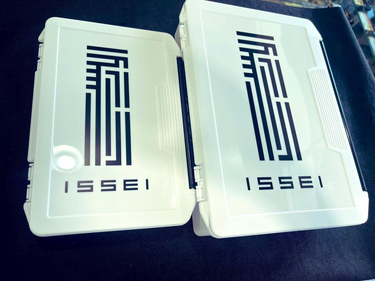 ALLBLUE_GL's tweet photo. 💥再入荷しました💥

iessi
ルアーケース3010NDM WH BK

ルアーケース3020NDDM WH BK

店頭に並んでます❗️

ご来店お待ちしております！

#ALLBLUE
#iessi https://t.co/wIgF4ildBe