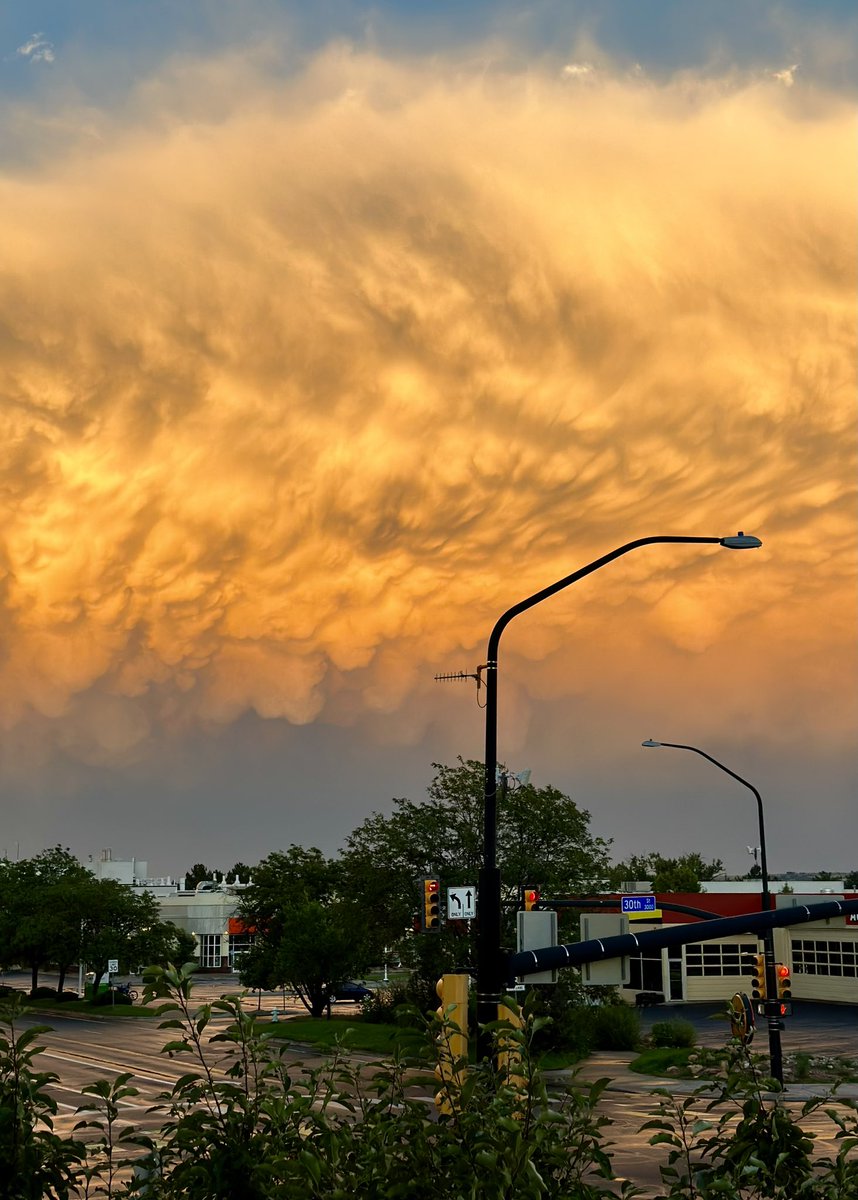 Yesterday, I was treated to one of Mother Nature’s beautiful art work! #Clouds #MotherNature #Boulder #ColorfulColorado #GoldenHour #StormClouds