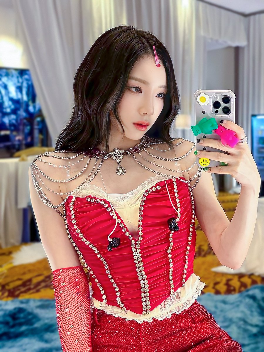 SStaeng9's tweet photo. 탱스타그램❤️ https://t.co/cpU6kNblTE