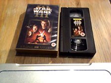 FilmsMc's tweet image. Watching Episode 3 in VSH. Then I watch Clone Wars and wanted to watch more #StarWars ever since. And through my life, I&apos;ve seen it all. This year, at #AwesomeCon2023, I even got to meet #AshleyEckstein (AKA #AhsokaTano herself)!!! 😆 

Star Wars is my Life