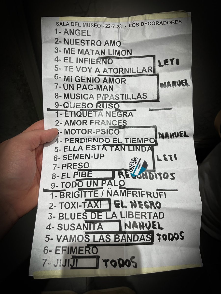 Santi_11T's tweet photo. Una fiesta @KermesseRedonda con @motarockoficial 🤟🏻 https://t.co/lJ2AjlZFsz