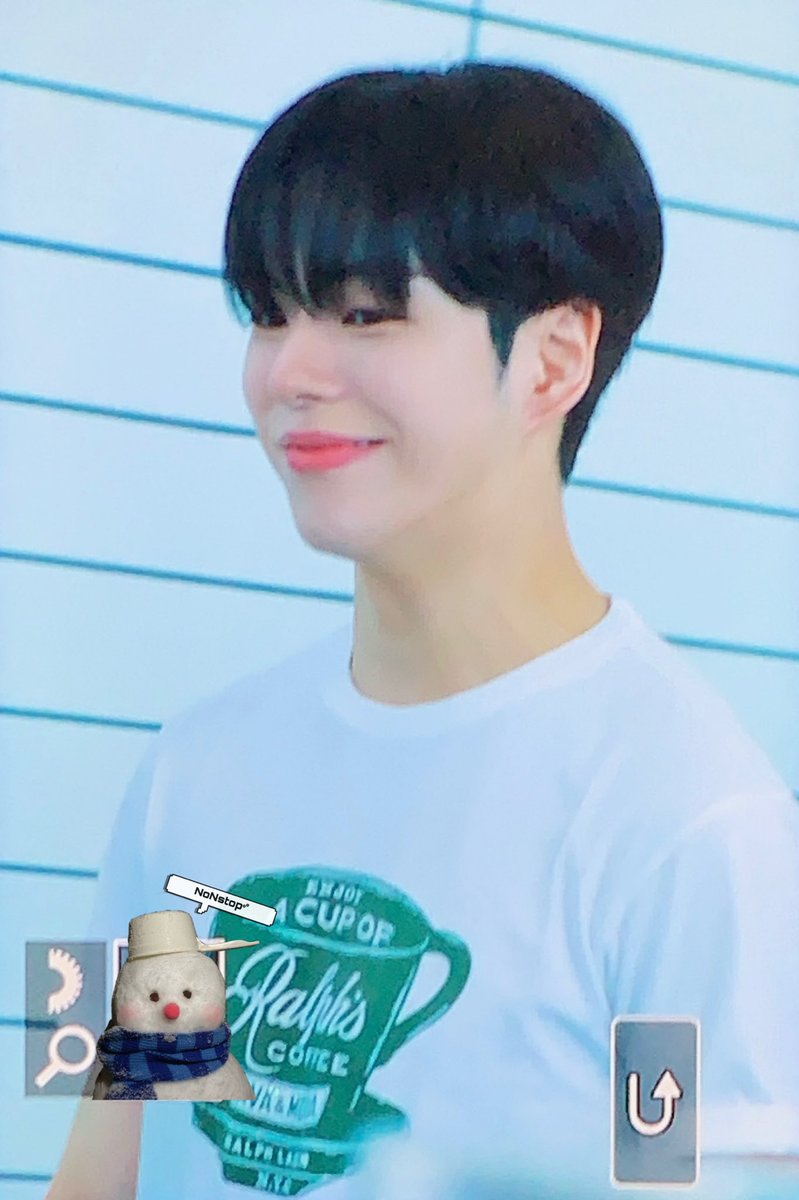 nonstop0723's tweet photo. 230723 생일축하한다째
#트레저  #TREASURE  #윤재혁 
#YOONJAEHYUK #ジェヒョク https://t.co/Rl7fPtnHZH
