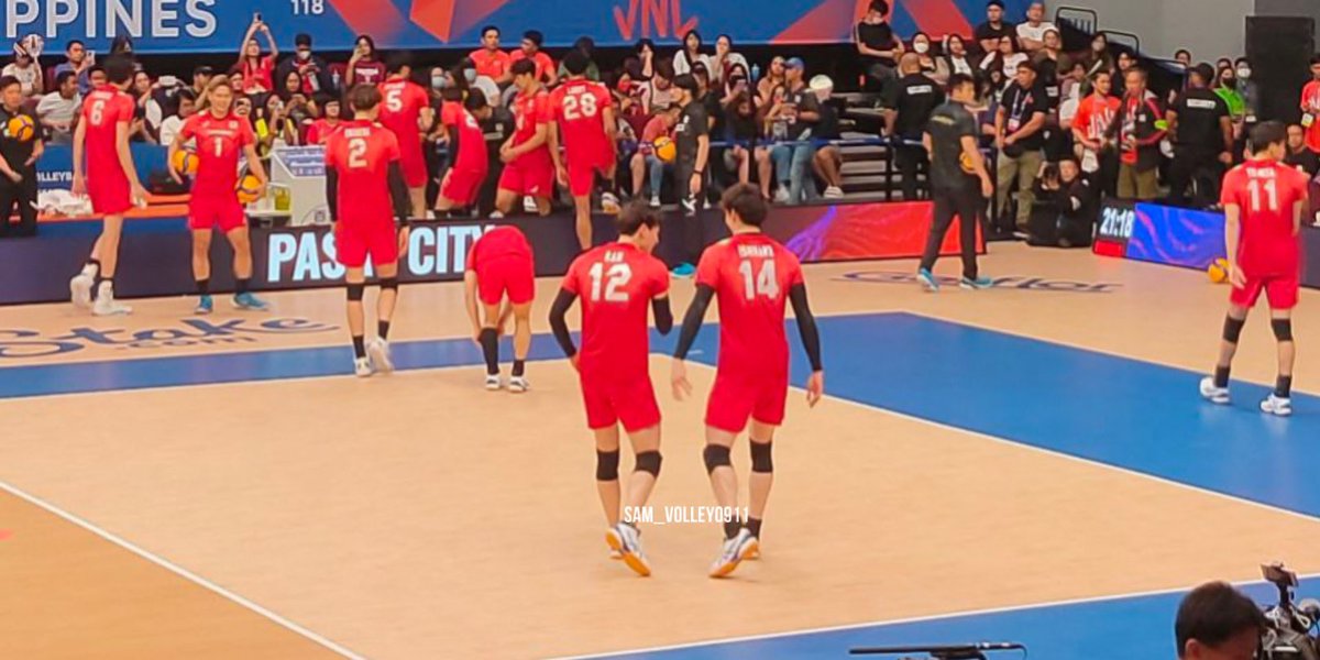 sam_vb0911's tweet photo. so soft for yukiran 🥹💗 #VNLPH2023 #VNL2023 https://t.co/3fH0GrUlw4