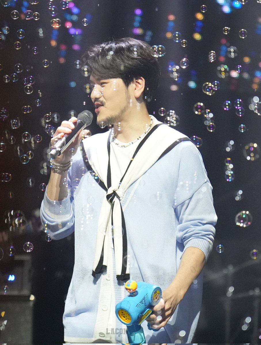 2023.07.22  라포엠 OST
콘서트  <한여름밤의 라라랜드>

하늘에서 버블이 내려와
#라포엠 #LAPOEM
#정민성