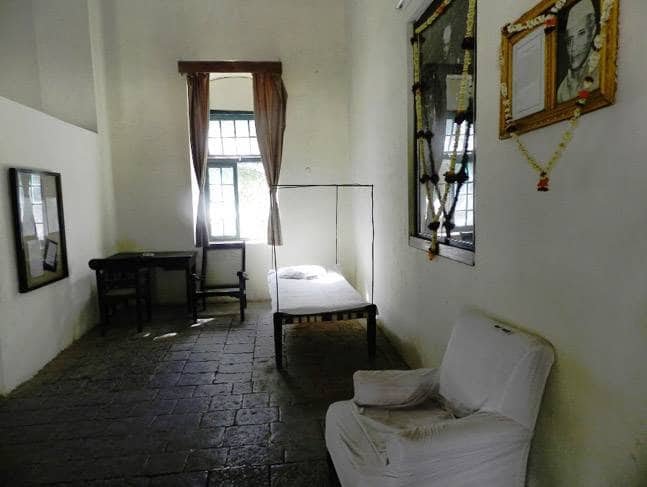 Chachu Rasheed Home But it was 'their chacha' who fought the British. #ChandrashekharAzad ...