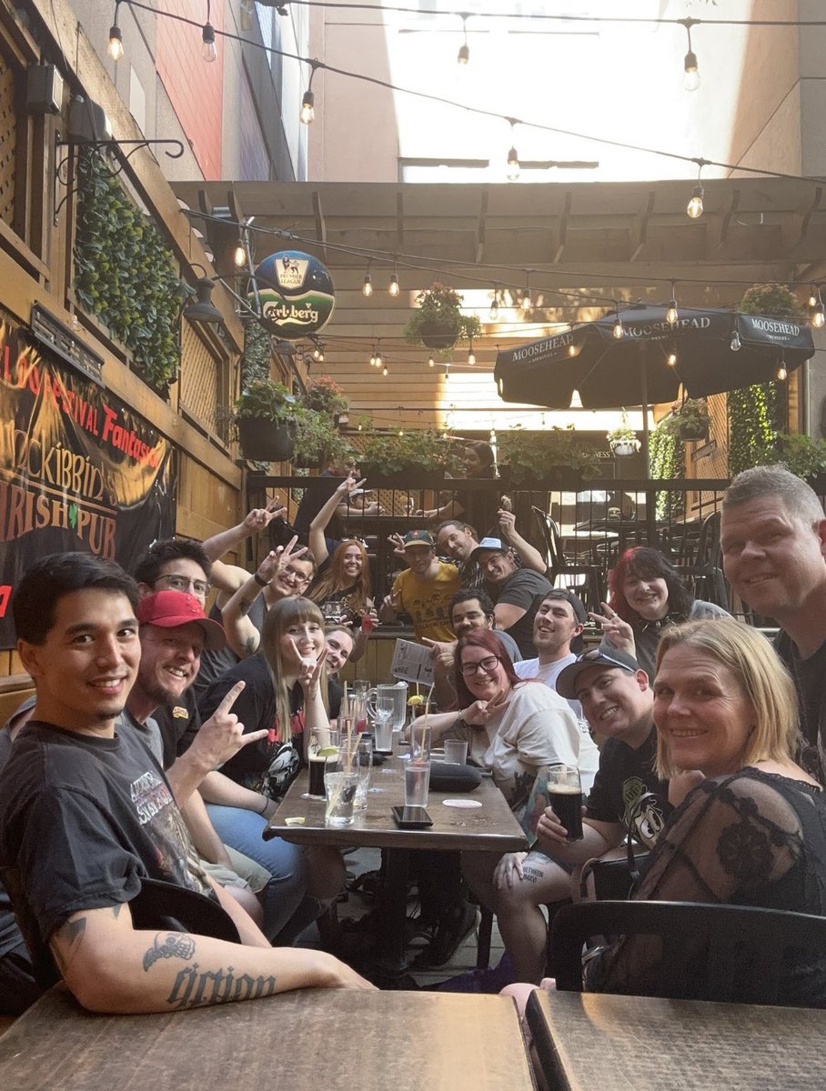sseer9_'s tweet photo. DBC x MTL🤘 https://t.co/YAfem2SV4l