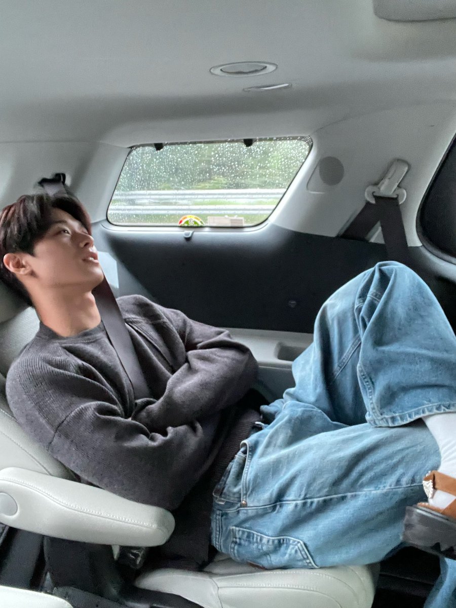 for juyeon tweet media