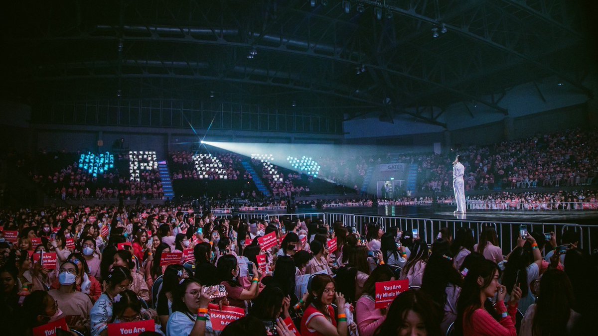 Hello98_th's tweet photo. คุ้มค่าสมการรอคอย !! แพทริค ณัฐวรรธ์ เขย่าหัวใจ เจ้าปลาดาว ใน PATRICK 1st Fan Meeting in Bangkok
แฟนมีตที่ยิ่งดูยิ่งมีเหตุผลให้ยิ่งรัก(2)
https://t.co/mVPvoXnzce
#Patrick1stfanmeetinginBKK
#แพทริค
#尹浩宇 #PatrickFinkler
#eintentofficial https://t.co/P7GyMMaMJt