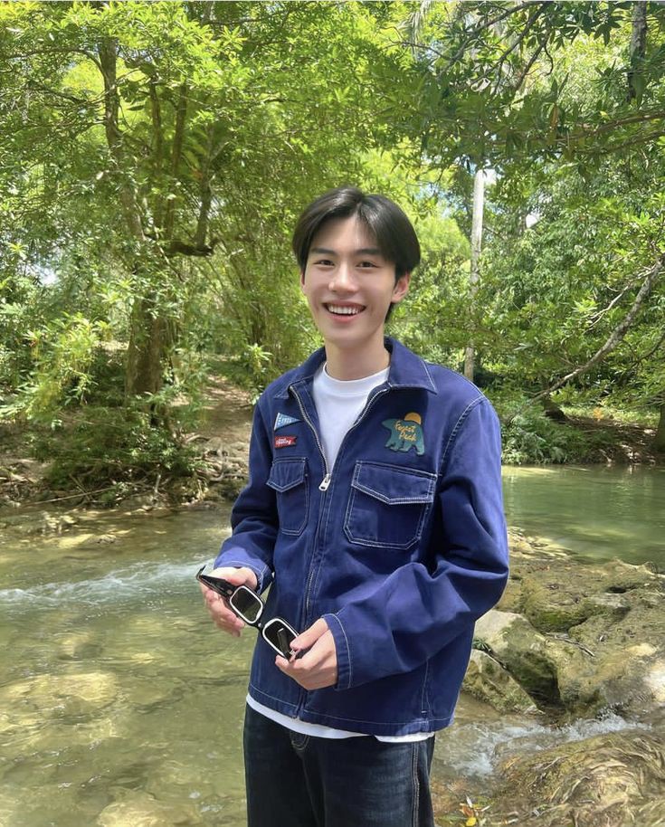 132Zivn's tweet photo. @promxphfc @ppromxx_ @MSPCouncilPH all of his photo that has smile on his face was my fave. SUPER..

Thank you for this GA and MANIFESTING!!! 🤞🤞

@yuntaeseokshi (ikaw na tinag ko sa lahat HAHHAHAHHAHA)

#PromPHGA https://t.co/5ZTDqyM0MG