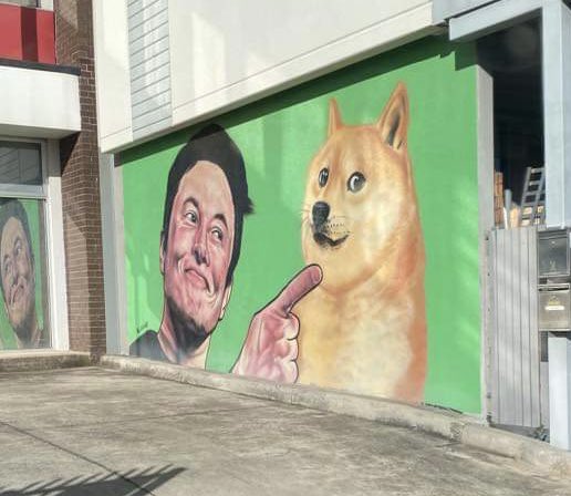 Moved to a new hood and who should I find around the corner? @elonmusk and @ownthedoge Courtesy of @lushsux