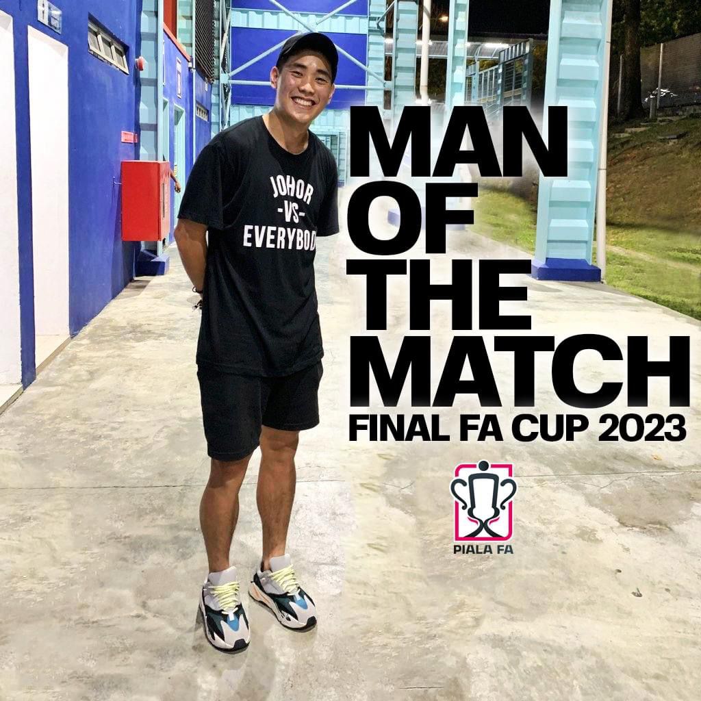 BosJohor2010's tweet photo. MOTM semalam tanya apa khabar?
Ok ke semua cuti hari ni 🤣

#FinalFACup
#PialaFA2023
#MOTM
#BOSFAMILIA https://t.co/ZRqh9NRQu9