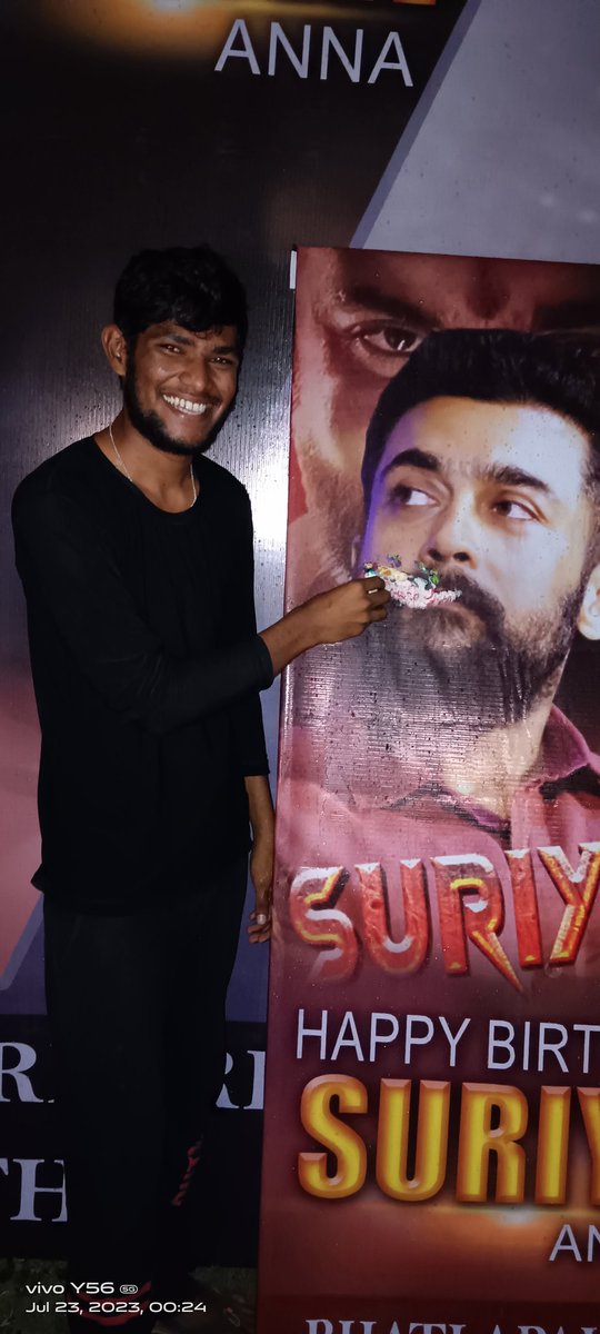 Siva_LSG_7's tweet photo. Happy Birthday @Suriya_offl anna🥰
#Kanguvaglimpse #Kanguva #SuriyaAdoptedSonOfTFI #Suriya43 #SuriyaBirthdayCDPBlast @Narendrapspk33 @KYR_YADAV @BhatathYadav https://t.co/ZU1t02M0nj