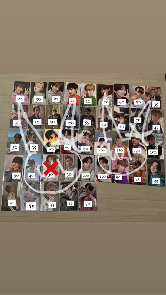 jakewonki7's tweet photo. @jualanengene coba kak minta tolong yah😭 https://t.co/uxsccdJykO