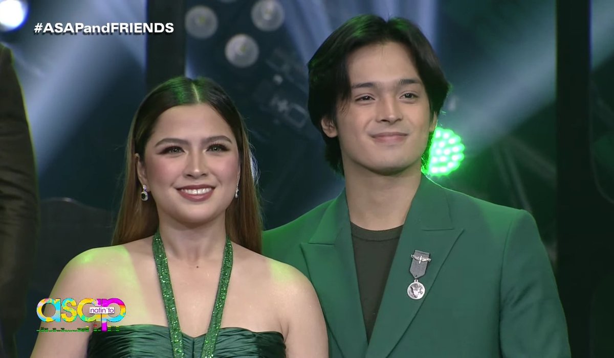 KDLextikitiki_'s tweet image. Congratulations, #KDLex! We are proud of you! #PiraPirasongParaiso 

@alexailacad @kdestrada_

#ASAPandFriends
KDLEXxPPP OnASAPStage
KDxELON OnASAP