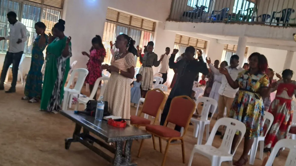 Arnoteo2's tweet photo. Sunday service at Bwaise Worship Centre Yesu Akwagala with pastors Arnold Kikonyogo and Teojude Kikonyogo 
#Overflow_intimacy_manifests_our_purpose_in_life
Script:Luke 4:1-13, Luke4:18 Mathew 4:23-24 https://t.co/YPHtv4ysxI