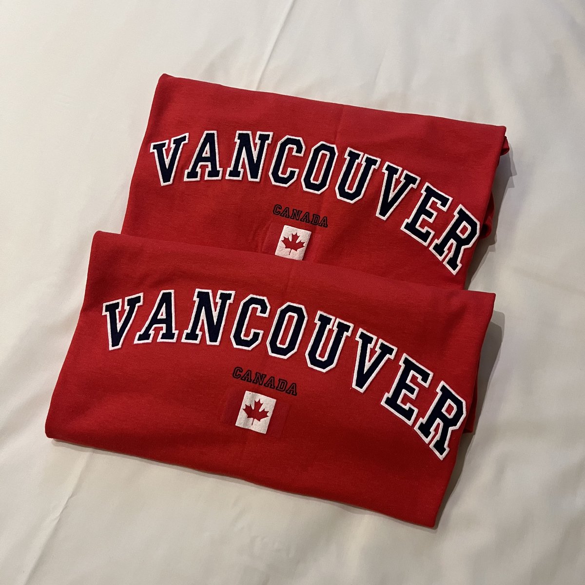 🐯🎂 마크 생일 RT 이벤트 🎂🐯

사랑하는 마크의 생일을 맞아 #RT #리트윗 해주신 두분께 
밴쿠버 티셔츠(사이즈M)을 보내드려요 ❤

* 국내 주소 한정
* 8/2 이후 추첨
* 마크 버블 30일 이상
* 팔로 안하셔도 됩니다 :)