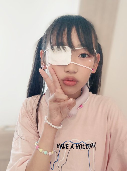 Twitterのコスプレ画像18