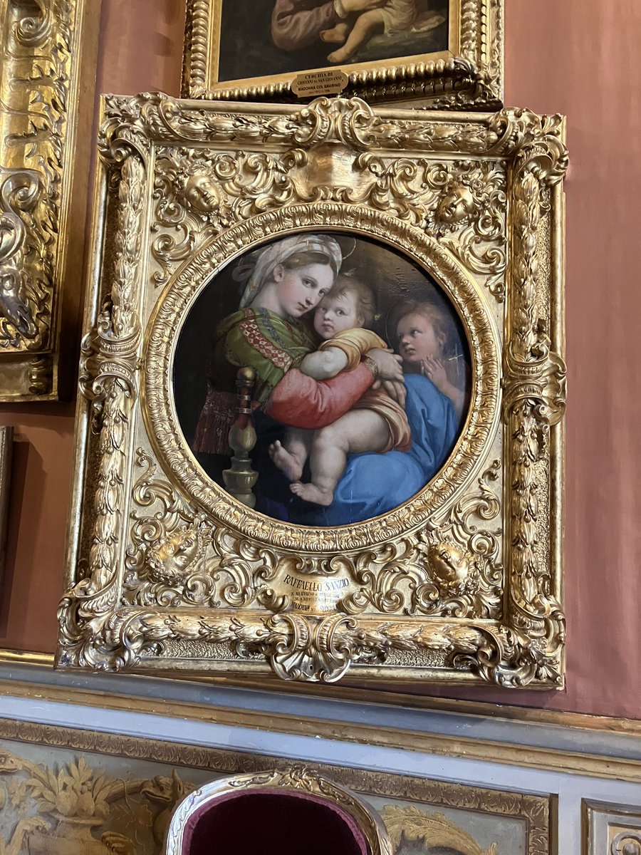 Virgo sedeculae (Raphael Sanctius Urbinas) 🎨 #PalazzoPitti #Florentia