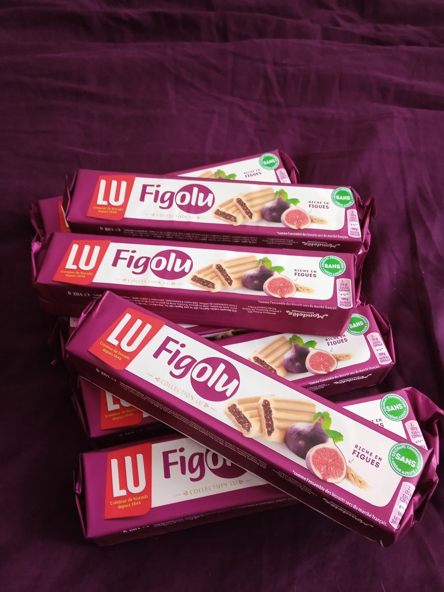 SelinaPicShow's tweet photo. Si quelqu'un me parle de goûter-plaisir, je lui dirai : https://t.co/gkJmOUmfj0