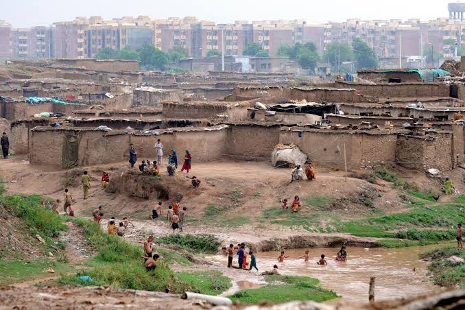 i_12_Allottees's tweet photo. @Noormengal_ Sir, 6400 families of #CDA sector i-12 r deeply concerned abt encroachment in sector. V have been waiting for years to get it clear from encroachment &amp; get possession of our plots. Pls. provide an update on progress made in this regard. 
#Develop_i12_Isb #Islamabad @CDAthecapital https://t.co/M0y6yNVmgu