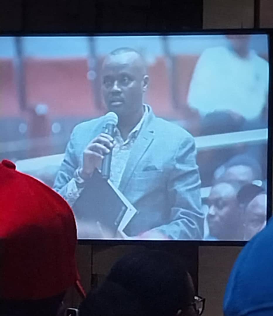 Umutware w'Abakono ati : 《ibyo twakoze n'amahano, ati tubisabiye imbabazi》, gusa ahamije ko ariwe NYIRABAYAZANA. Urakoze Bwana #KazozaJustin kumenya ko mwibeshye mu ntekerezo mukaba muhisemo gusaba imbabazi nabyo n'ubutwari.