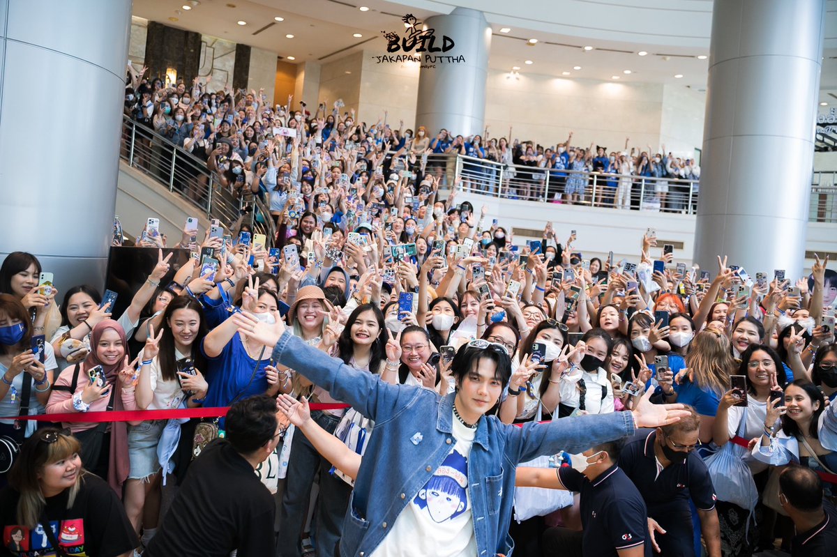 builddaily_'s tweet photo. "Thank you for being strong"

It's you who made us strong. You gave us the courage to fight back. Together we will overcome every battle and every obstacle, as we move towards better days 💙

WITH BIU WE STAND
#BYLsDoNotYield
@JakeB4rever https://t.co/0i1TKiGyOY