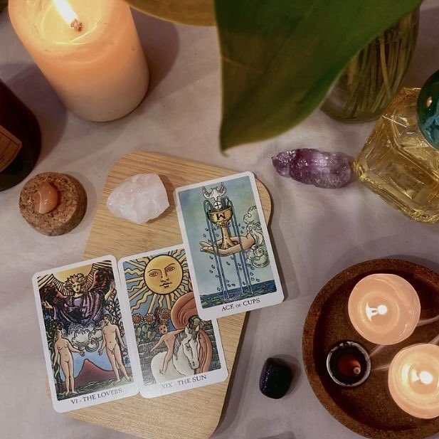 Sayfamın açılışı üzerine 2 kişiye tarot danışmanlığı hediye etmek istiyorum.
Yapmanız gerekenler beğenip rt atmak. Bol şanslar.. 🔮🪄