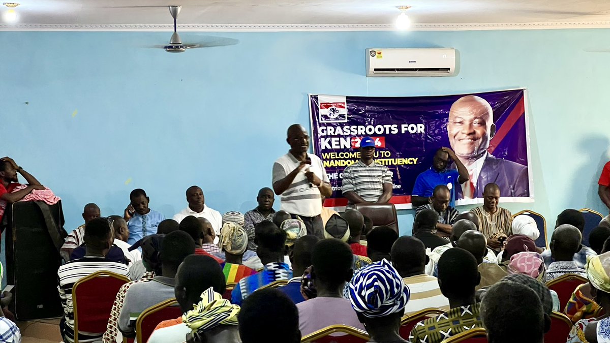 realKenAgyapong's tweet photo. 📸 Nandom Constituency, Upper West Region | Ken Ohene Agyapong 

Ghana First 🇬🇭

#KenForNorth
#Ade3NoAdane
#GhanaFirst 🇬🇭
#TheGameChanger
#HopeIsComing https://t.co/aApvZ0UGDL