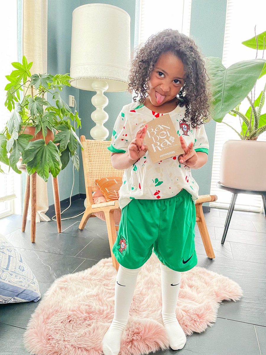 Goedemorgen! Bom dia! 🇳🇱♥️⚽️🇵🇹👩🏽‍🦱 <a href="/selecaoportugal/">Portugal</a> #Portugal #Navegadoras #SofiaIsabel #miniNorton