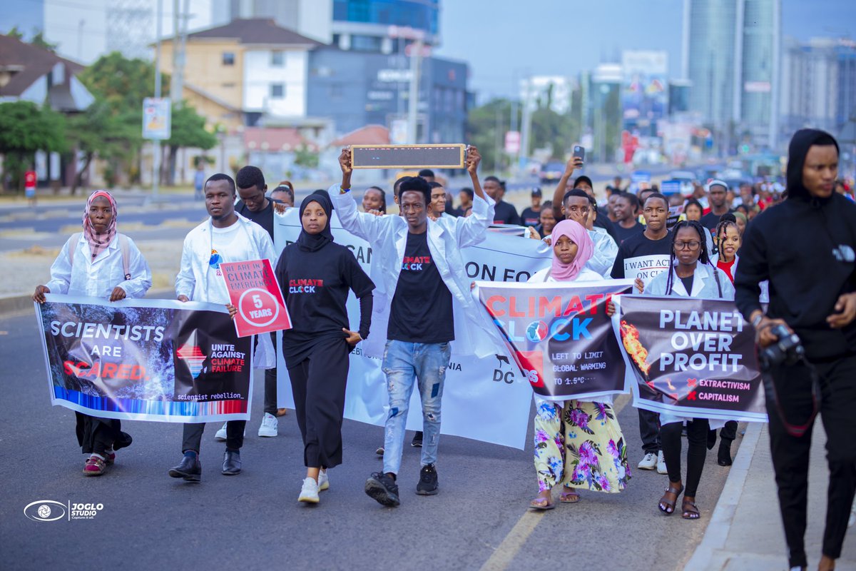 Scientists, Activists and different movements in Tanzania took to the Streets of Dar es Salaam declaring a Climate Emergency and demanding world leaders to #ActInTime The Science has always been clear #UnitedAgainstClimateFailure #TheScienceIsClear #climatejustice