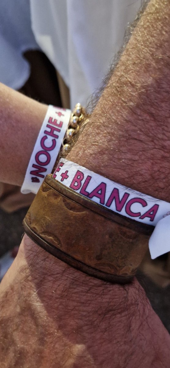 serolf's tweet image. #nocheblanca #iznajar