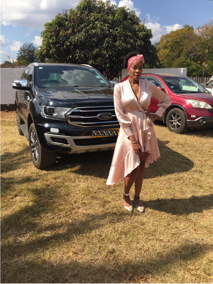 TsikaTinadzo's tweet photo. I think I might have “wrapped it around” wrong🙈. Either that, or it was designed for a much shorter woman. You can tell I didn’t pick it for myself. It’s “blush” (pink), frilly, silky, totally impractical. My older sister is always pushing me out of my raggamuffin comfort zone💕 https://t.co/XQMGTgxv4S