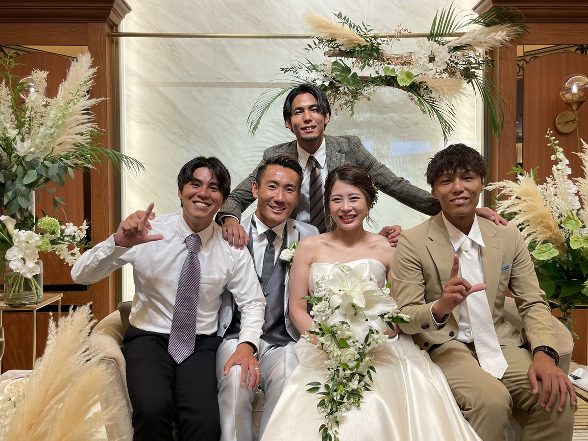 LISEM_KEIGO's tweet photo. @LISEM_TAKA 
おめでとう！
ファミリー写真☺️ https://t.co/G7N4ANmuV8
