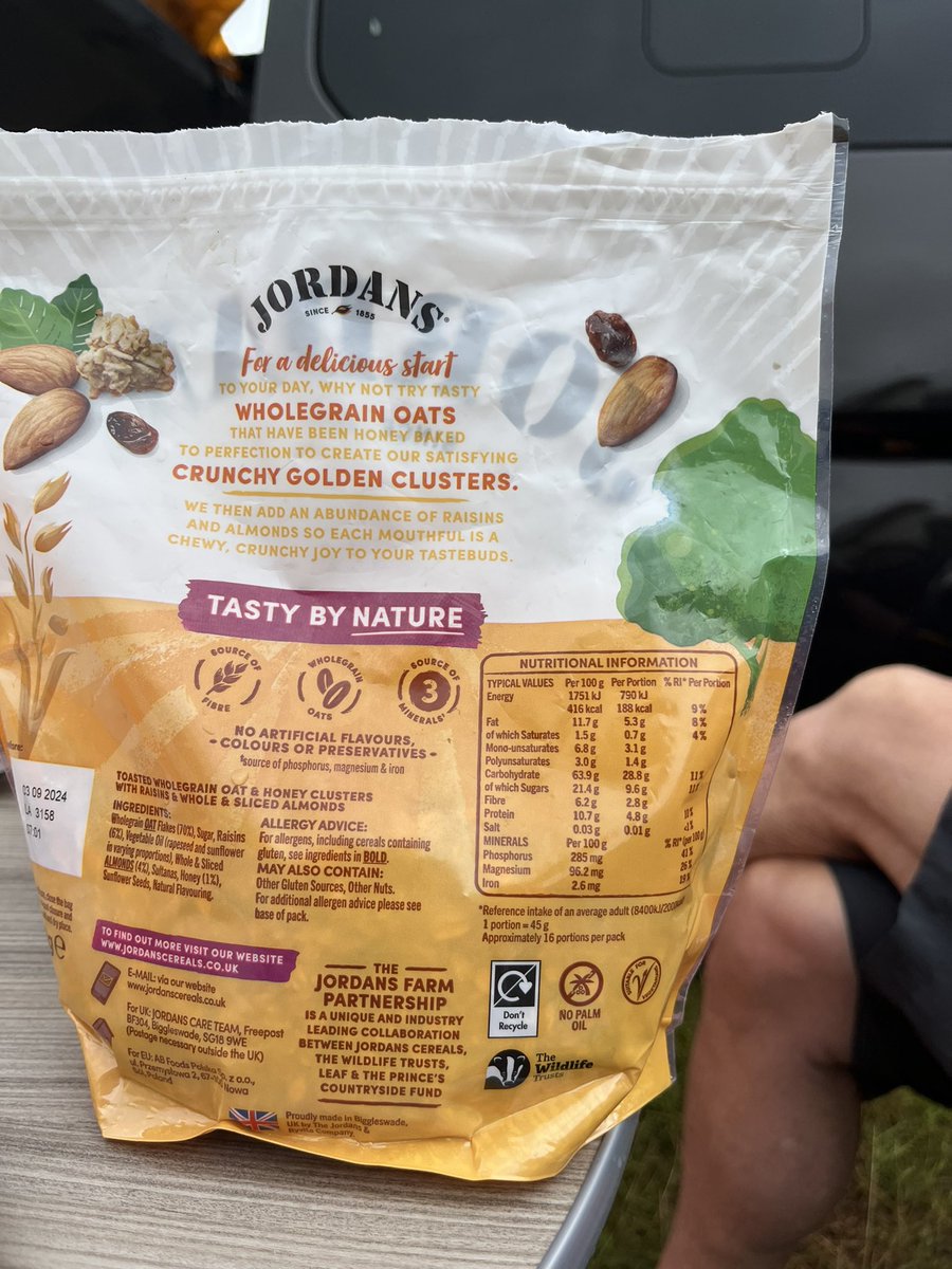 Ticking all the sustainability boxes while packed in single use plastic? <a href="/JordansCereals/">Jordans Cereals</a> <a href="/countrysidefund/">The Royal Countryside Fund</a> <a href="/WildlifeTrusts/">The Wildlife Trusts</a> <a href="/LEAF_Farming/">LEAF</a>. Could do better!