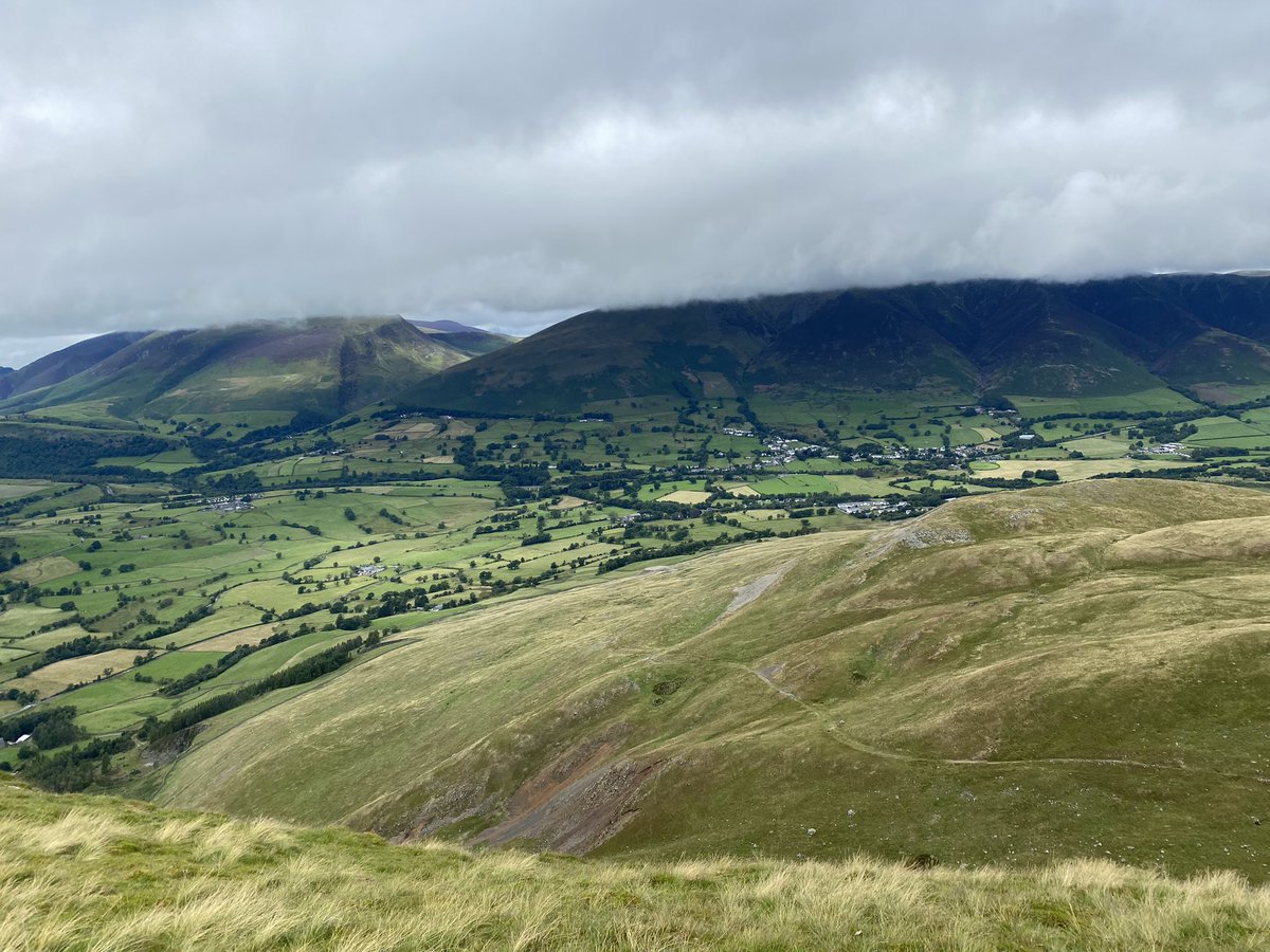 pHillpoet's tweet image. Great to join @RGS_IBGnw in the landscapes around Clough Head, Lake District with @wainsoc; ancient settlement &amp;amp; industrial heritage, upland flora &amp;amp; lichens - vast geographies of geological time &amp;amp; close focus on the near geographies of strew bolder plant communities @RGS_IBG