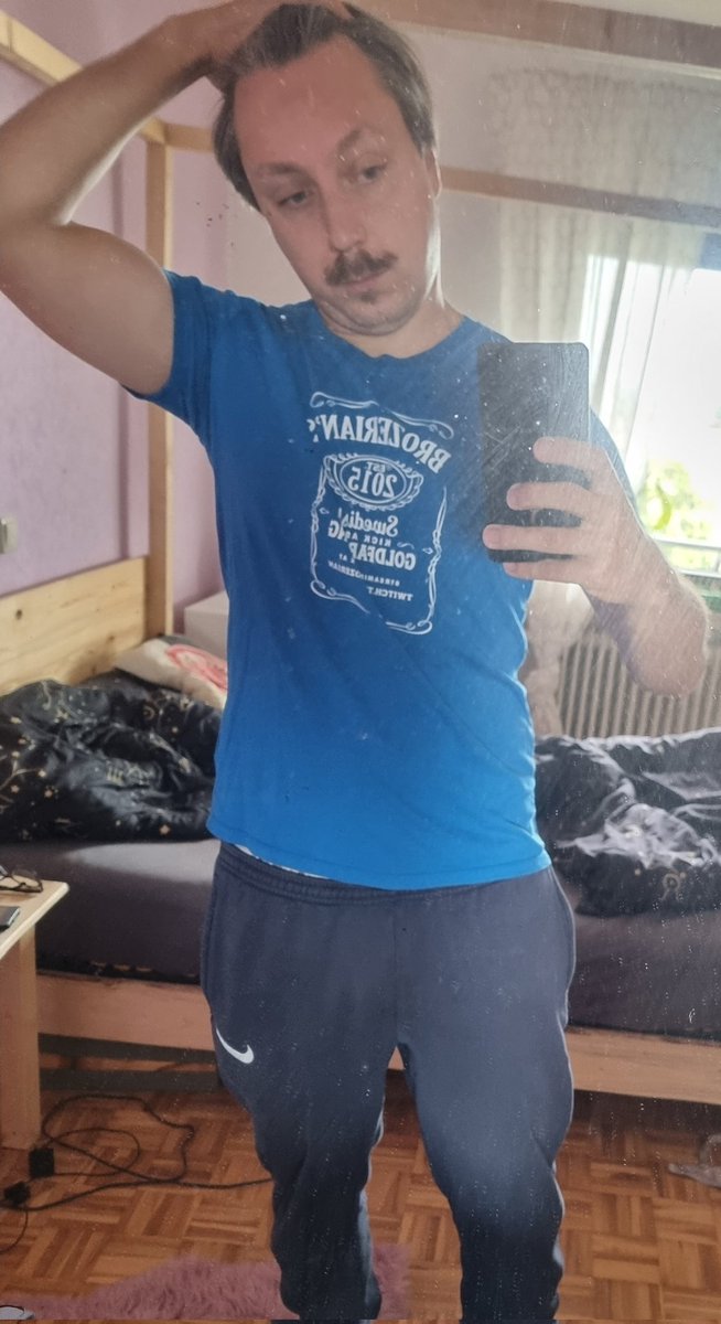 CreativzMC's tweet photo. Sunday Vibes - Ler's Rock this Badass of a Shirt @brozerian https://t.co/sEZrkTIEz4