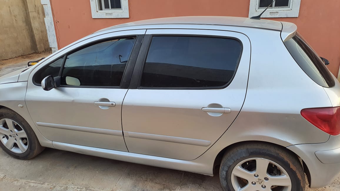 Hathim001's tweet photo. Very clean Peugeot 307 Automatic transmission. Everything is blessed.
Location: Kaduna
Price: 1550
Commission: 50k
☎️ Haathim/Watsap: 07032652699 https://t.co/fhvqAx3an9