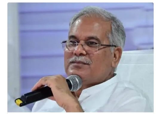 <a href="/TS_SinghDeo/">T S Singhdeo</a> बिजली विभाग के संविदाकर्मियों का नियमितीकरण जब कंपनी के द्वारा हो रहा था तब कांग्रेस सरकार ने रोक क्यों लगाया, आपके अपने घोषणा पत्र के चक्कर में हमारा जीवन क्यों बर्बाद कर रहे हो?<a href="/bhupeshbaghel/">Bhupesh Baghel</a> <a href="/ChhattisgarhCMO/">CMO Chhattisgarh</a> <a href="/drramansingh/">Dr Raman Singh</a> <a href="/satyarajput321/">satya rajput</a> <a href="/triptisoni6194/">Tripti Soni</a> <a href="/ZeeMPCG/">Zee MP-Chhattisgarh</a>