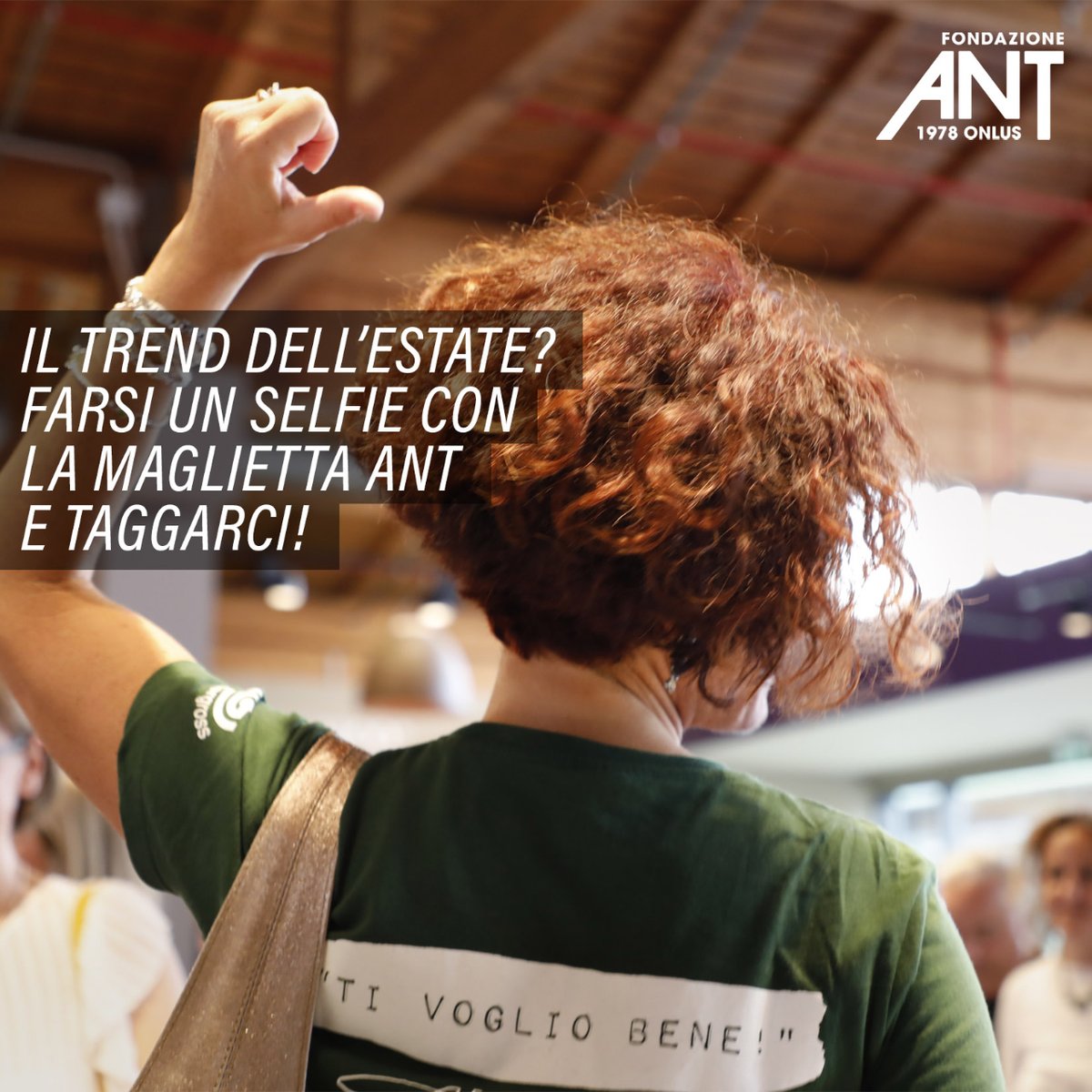 Fondazione_ANT's tweet photo. La nostra maglietta di ANT è uno spettacolo. Indossala in vacanza così da tingere di verde ANT le località che visiterai.
Fatti una foto e taggaci! La mostreremo sui nostri canali social.
Se qualcuno riconosce la tua maglietta ANT raccontacelo e gli spediremo una nuova maglietta. https://t.co/3oBzEvb96U